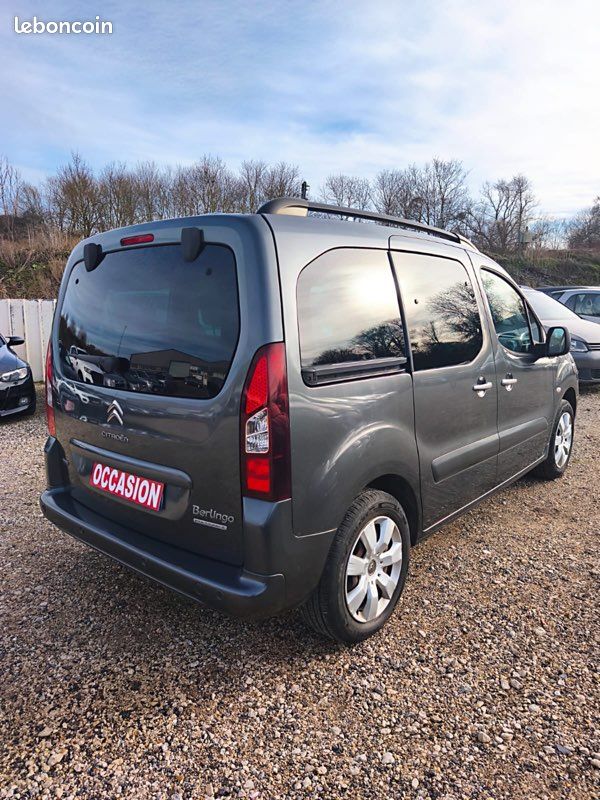 CITROËN BERLINGO 1,6 e-HDI 75 CH MULTISPACE 5 PLACES 1 ère MAIN - 67 000 KMS - 12/2015 (image 2)