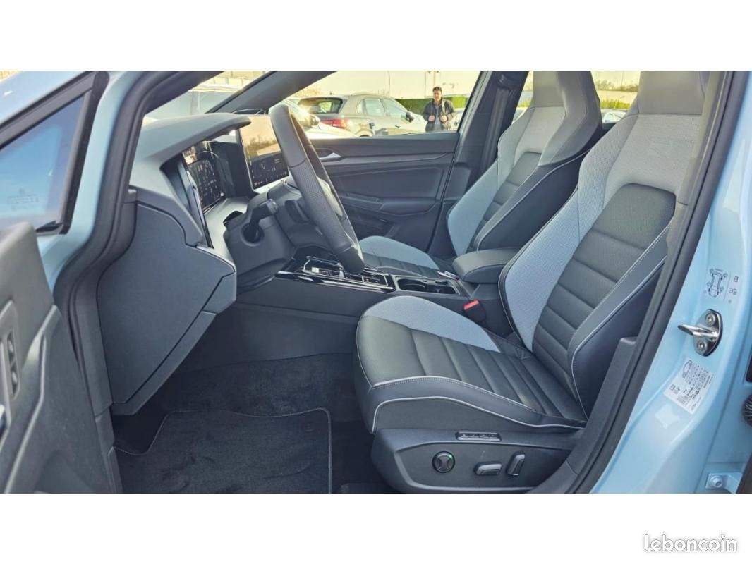 Volkswagen Golf R-Line 2.0 TDI 150cv DSG7+DCC+Toit pano+Matrix LED Black+JA18 YORK+Pack TECHNO+CU... (image 15)