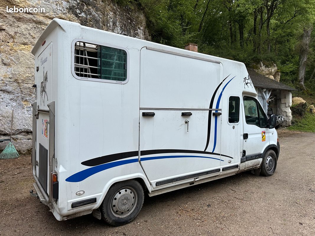 Camionnette Acheter Fourgon AmÃ©nagÃ© Camion Chevaux Acheter Van