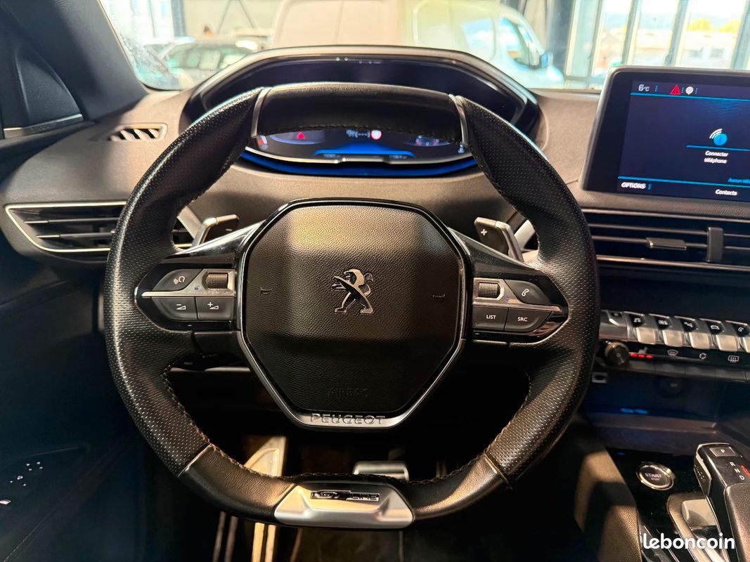 PEUGEOT 3008 165ch GT Line MOTEUR A CHAINE/ Toit ouvrant/ Sièges cuir/Apple Carplay 16880 (image 19)