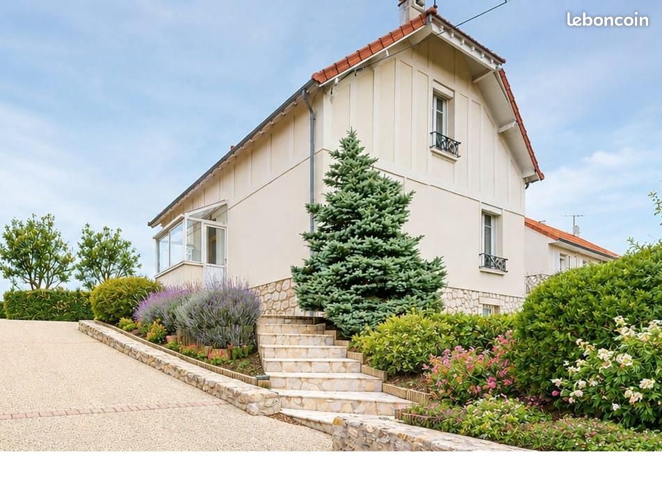 Maison 6 pièces 123 m² · à Vernou-la-Celle-sur-Seine · 123 m² · 330 000 €