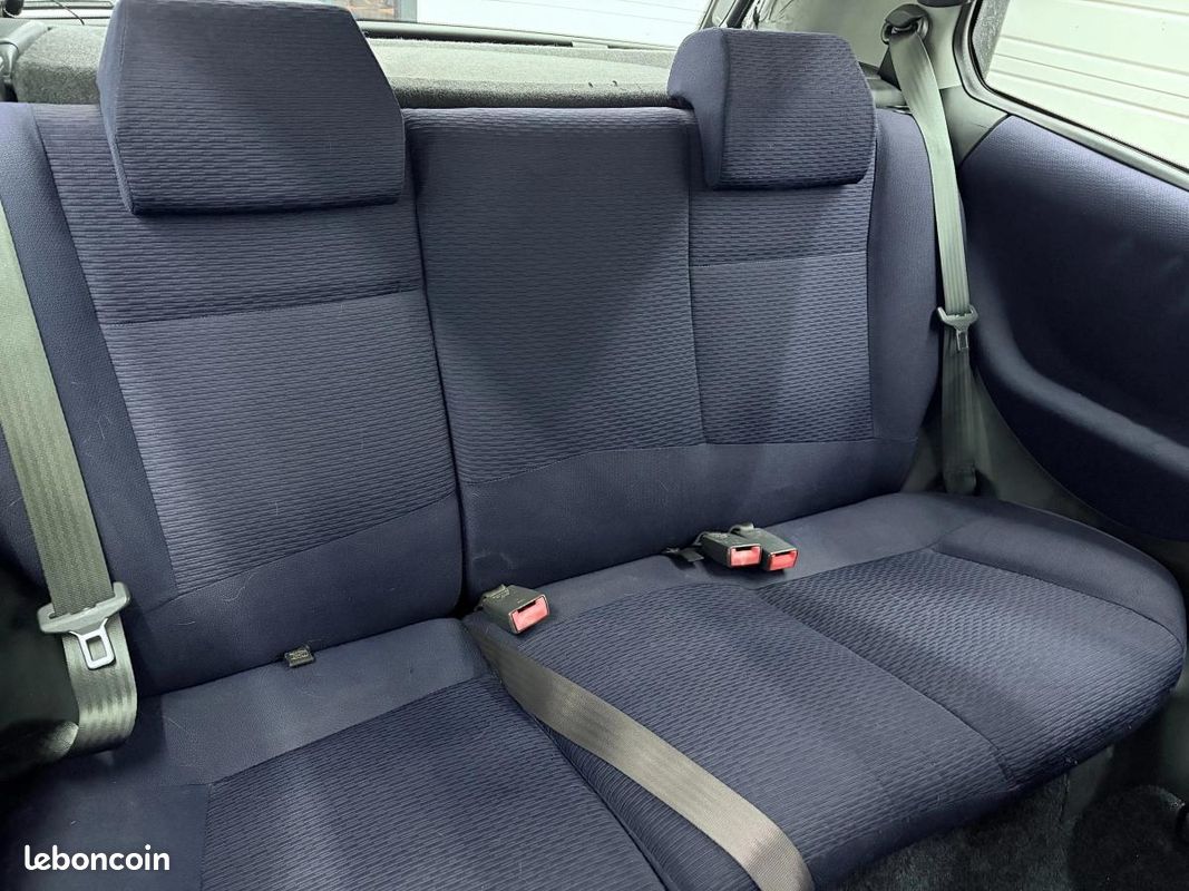 Fiat Punto 1.2 i 60 Clim / kit distribution neuf (image 9)