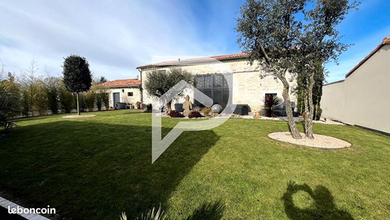 Longère 7 pièces 240 m²