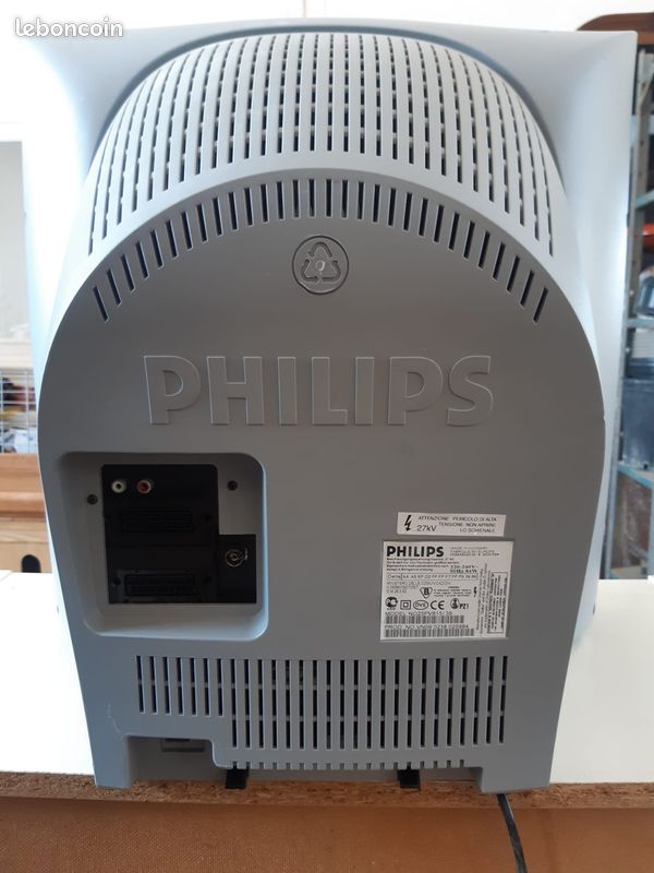 TV Philips vintage avec magnétoscope integré (image 3)
