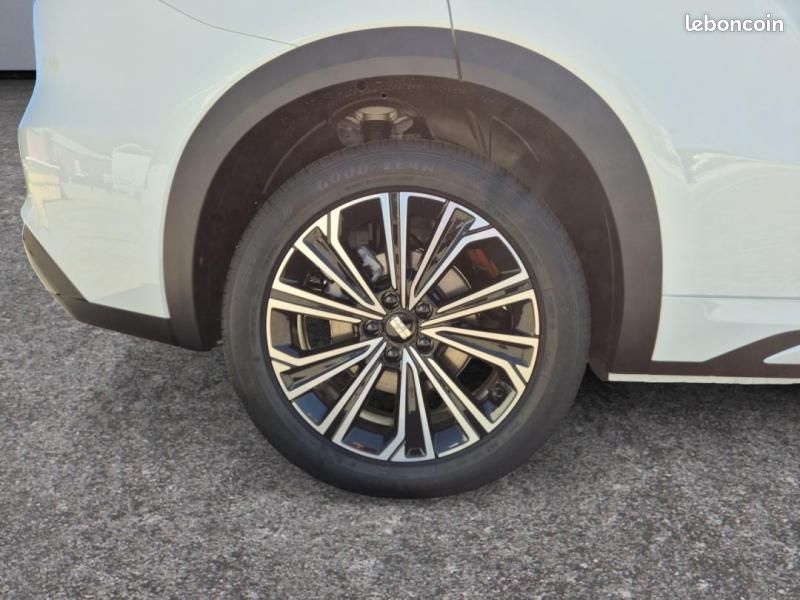 Geely Starray 1.5 EM-i 99+218ch Max+ / Malus au poids inclus (image 9)