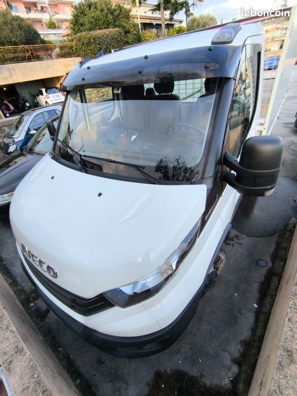 IVECO Daily 35C18 HI-MATIC 2024 Benne JPM – Attelage – Prêt à travailler (image 2)