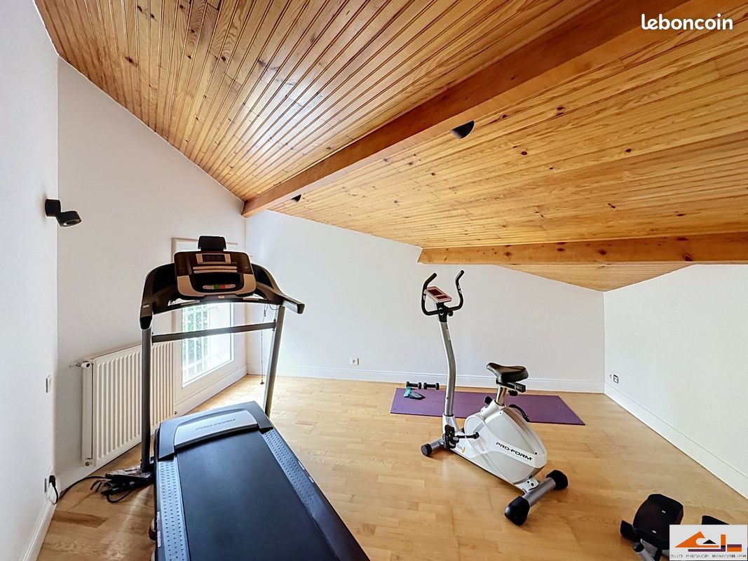 Villa 7 pièces 228 m² (image 16)