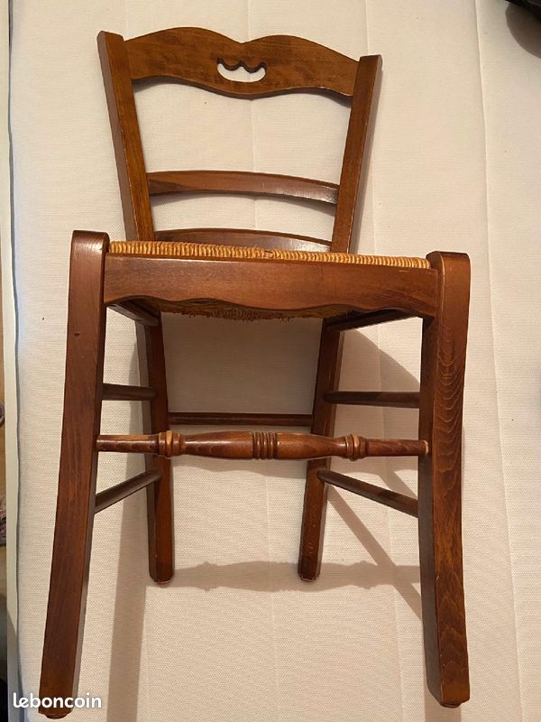Chaises (image 1)