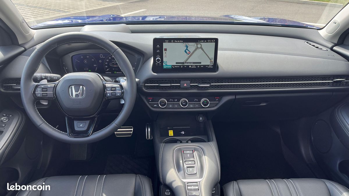 HONDA ZR-V e:HEV 2.0 i-MMD Advance (image 10)