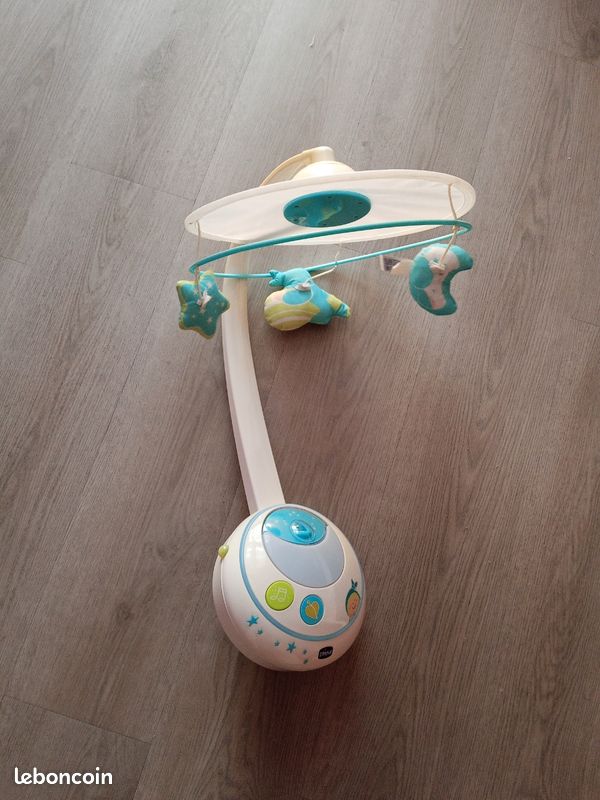 Mobile musical (image 1)