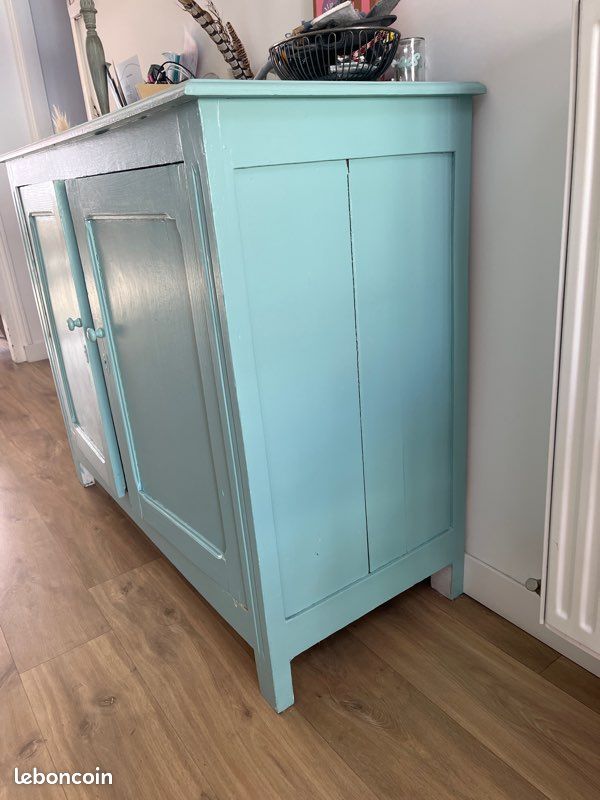 Buffet en bois 125*52*100 (image 2)