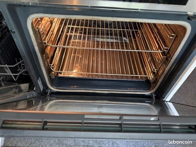 Urgent vend Cuisine blanche entièrement équipée avec électroménager – À démonter sur place (image 3)