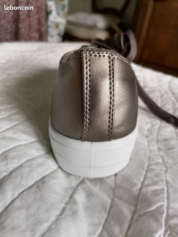 Chaussure basses neuves (image 2)