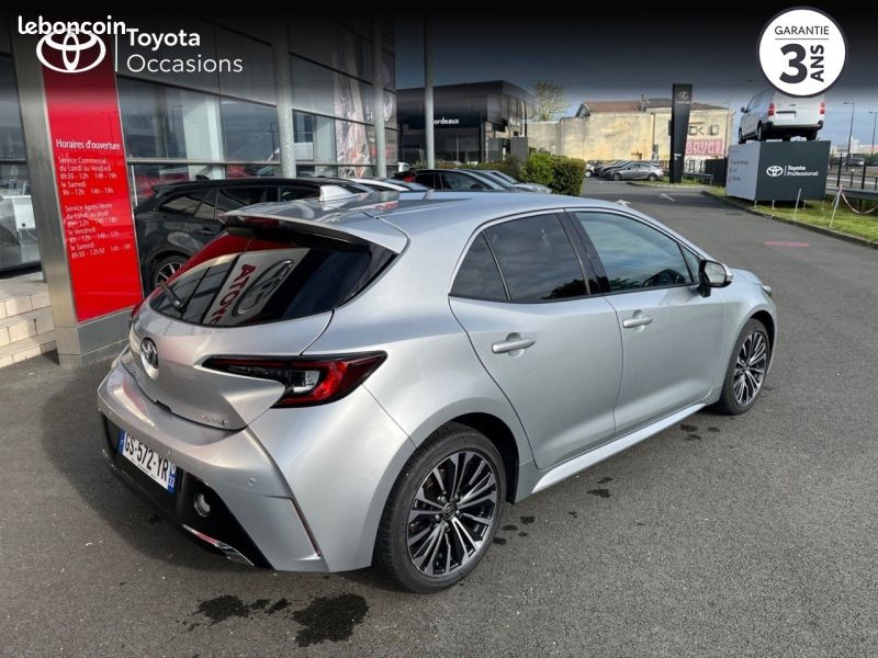 Toyota Corolla 1.8 140ch Design Pack Confort (image 18)