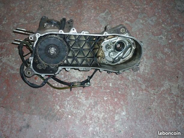 BAS MOTEUR LX 50 Piaggio 2011 (image 3)