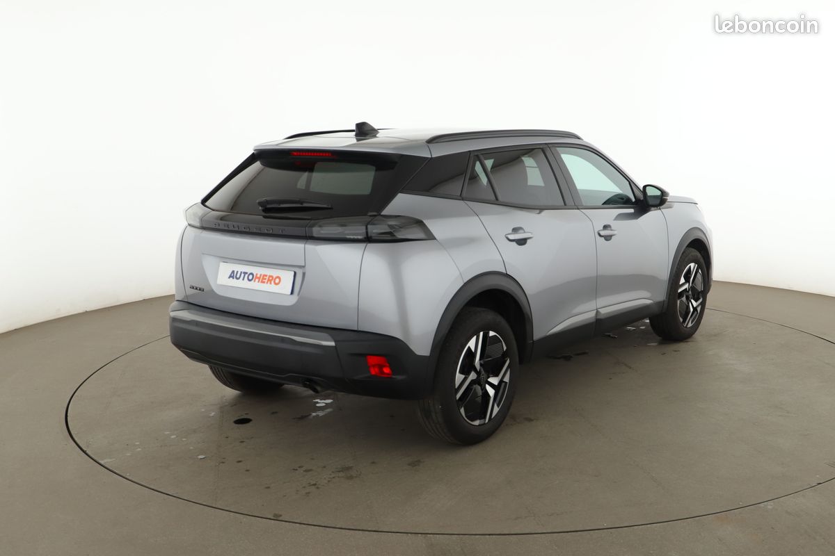 Peugeot 2008 1.2 PureTech Allure 101 ch (image 3)