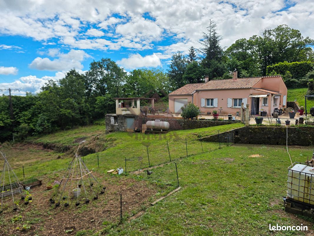 Maison 4 pièces 92 m² · à Courry · 92 m² · 315 000 €
