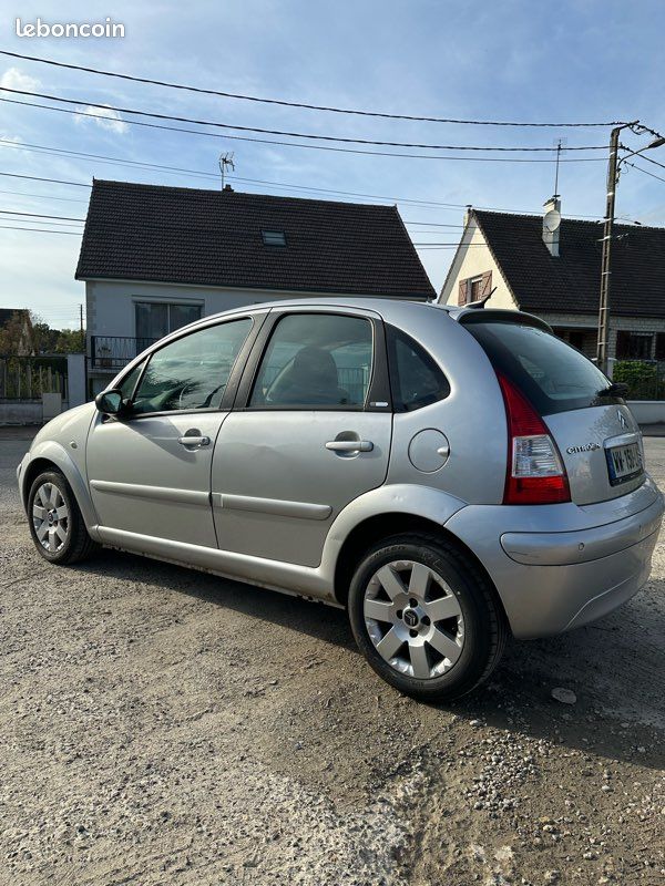 Citroën C3 1.6 HDi 90 Exclusive – 130 000 km – Distribution neuve (image 3)