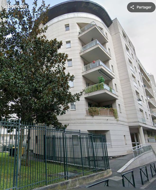 Appartement 1 pièce 20 m² · à Puteaux · 20 m² · 1 950 €/mois