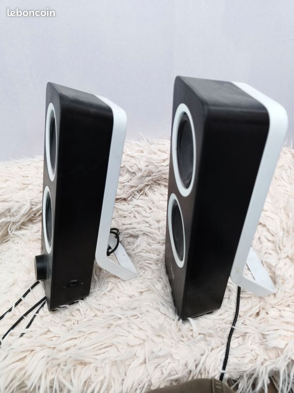 Haut-parleurs Logitech pour PC – Stéréo – Prise jack – Bon état (image 2)