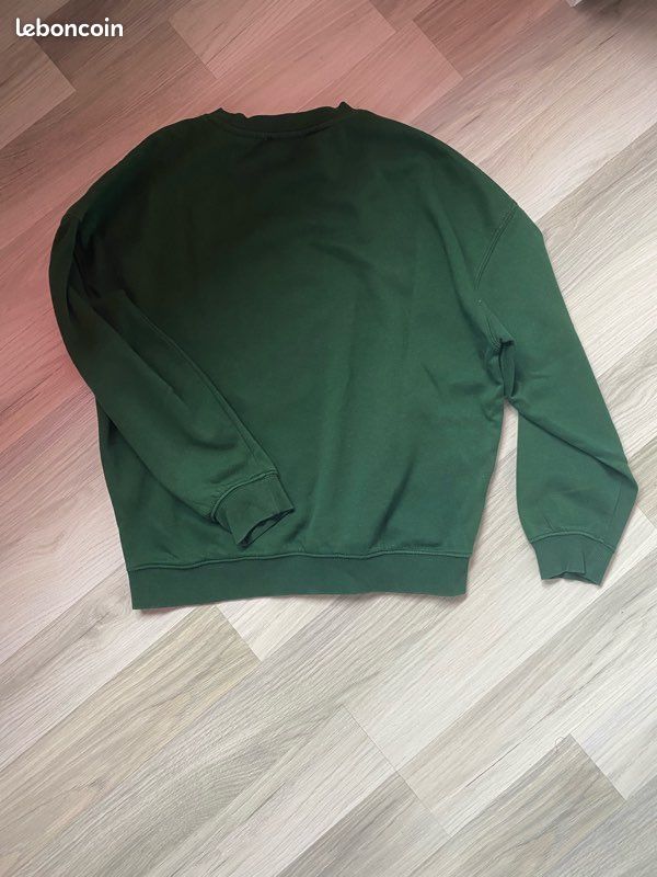 Pull vert taille S (image 2)