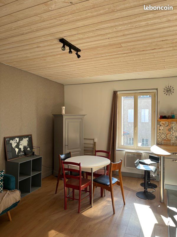 Appartement 2 pièces 45 m² · à Parthenay · 45 m² · 450 €/mois