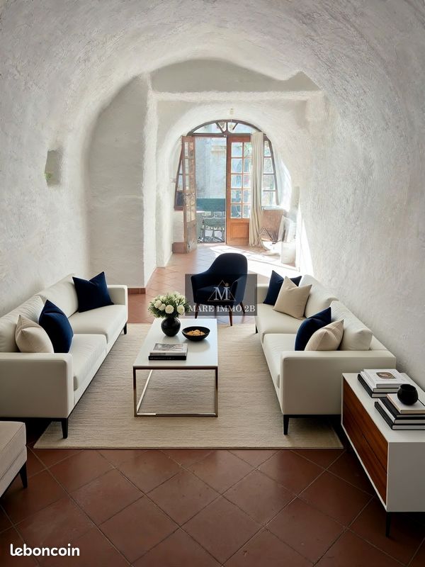 Maison 4 pièces 105 m² · à Calvi · 105 m² · 270 400 €