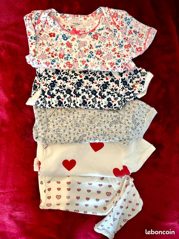 Body manches longues, manches courtes petit bateau 6 mois (image 1)