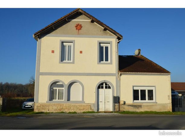 Immeuble 12 pièces 288 m²