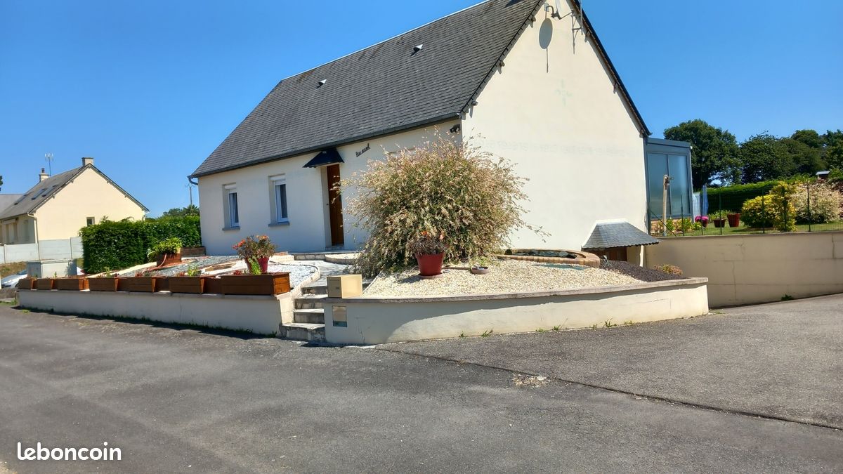 Maison 6 pièces 124 m² · à Mortain-Bocage · 124 m² · 170 000 €