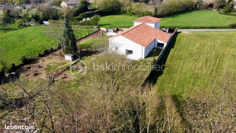 Maison 14 pièces 363 m²