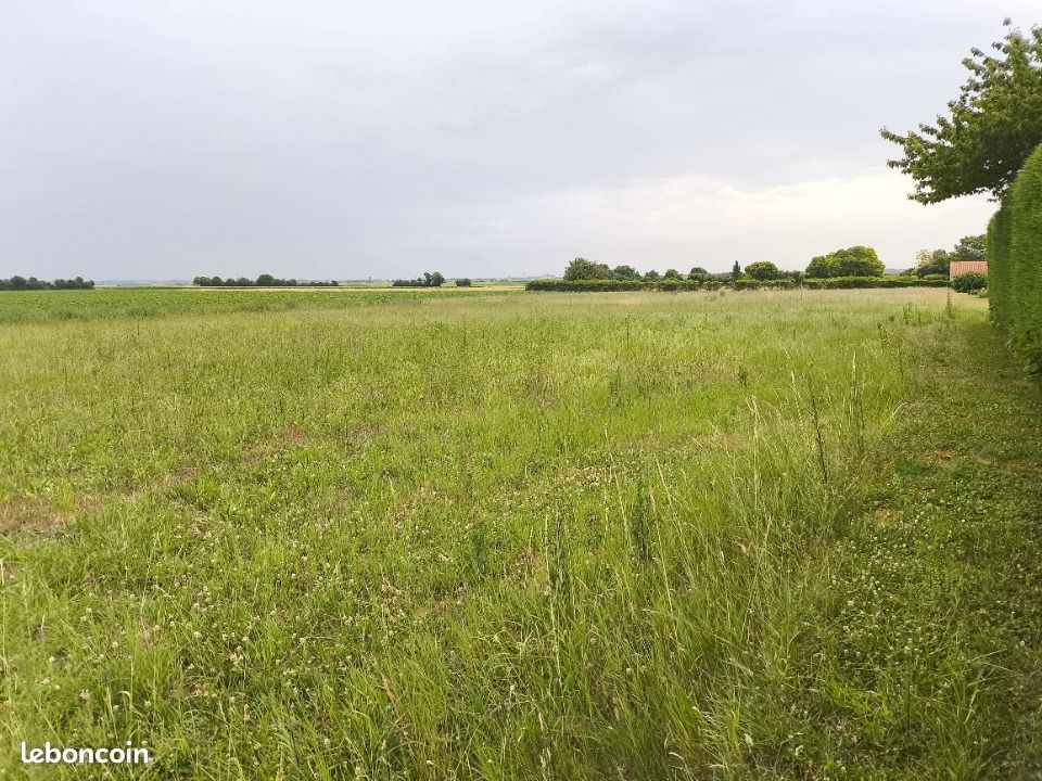 Terrain 2 500 m² Jarnac Champagne · à Jarnac-Champagne · 24 000 €