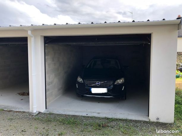 Garage fermé à l'année