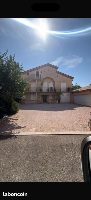 Maison 313 m² · à Miramas · 313 m² · 2 950 €/mois