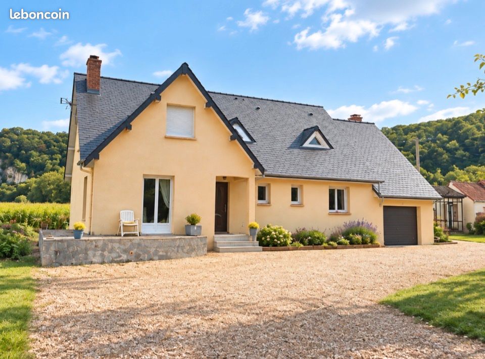 Maison 6 pièces 180 m² · à Saint-Jean-de-Folleville · 180 m² · 298 000 €