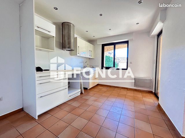 Maison a louer antibes - 4 pièce(s) - 97 m2 - Surfyn