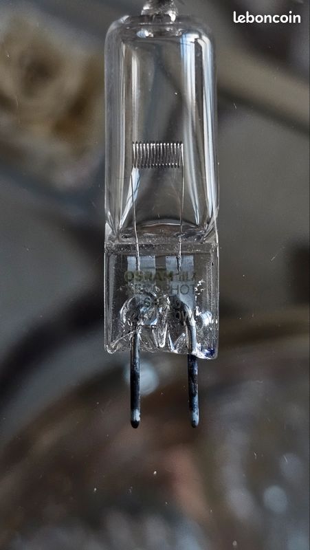 Lot De 2 Lampes Projecteur OSRAM 24V 150W – Ampoules Puissantes, Ouvertes Jamais Utilisées