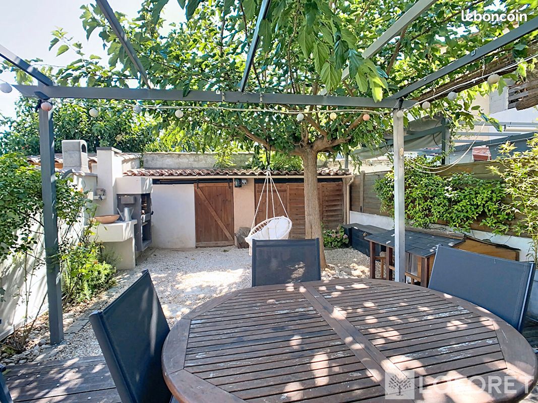 Maison 5 pièces 98 m² · à Vitrolles · 98 m² · 359 000 €