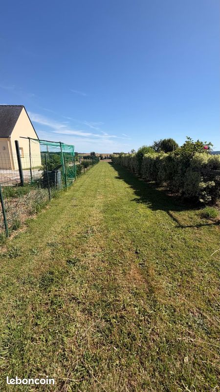 Terrain 1689 m² · à Neulliac · 1 689 m² · 42 000 €