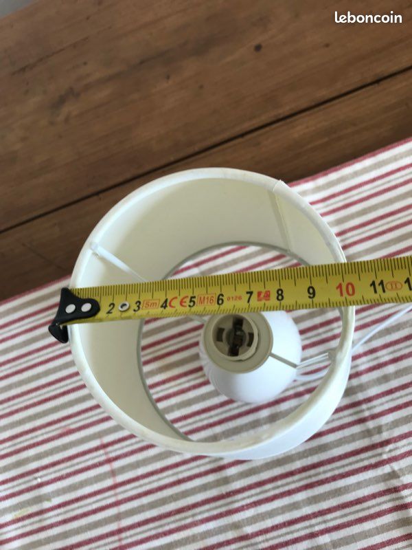 Jolie petite lampe à poser (image 8)