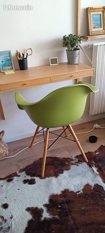 Chaise design scandinave – Vert olive – Coup de cœur déco (image 5)