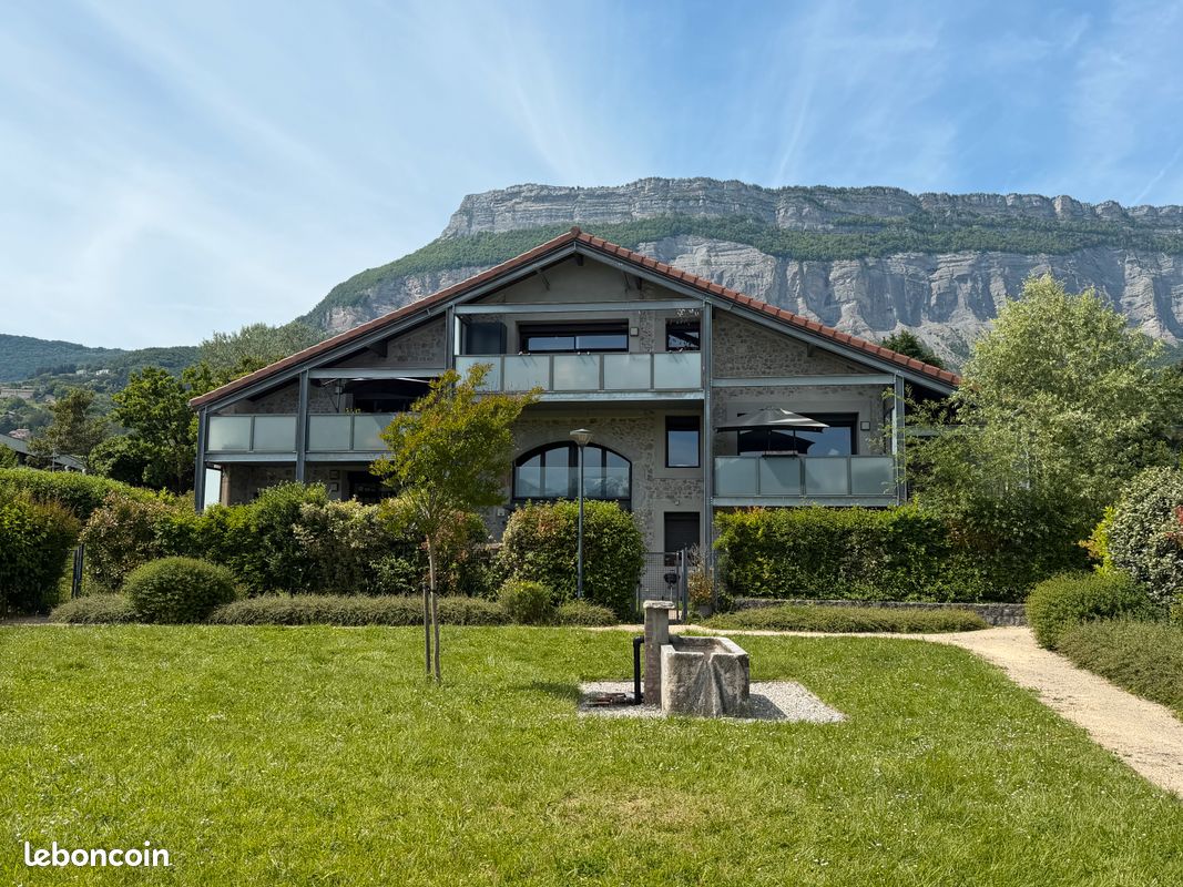 Appartement 5 pièces 126 m² · à Meylan · 126 m² · 615 000 €