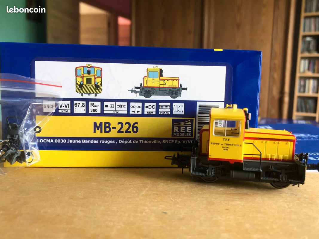HOm] : Locotracteur Diesel BB400 N°040-003 CFD Du Vivarais, DCC SOUND Ree Vm022s