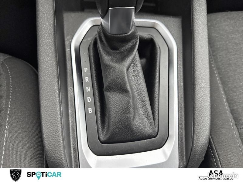 Renault Clio Réversible 1.6 E-Tech 145ch full hybrid Evolution (image 26)
