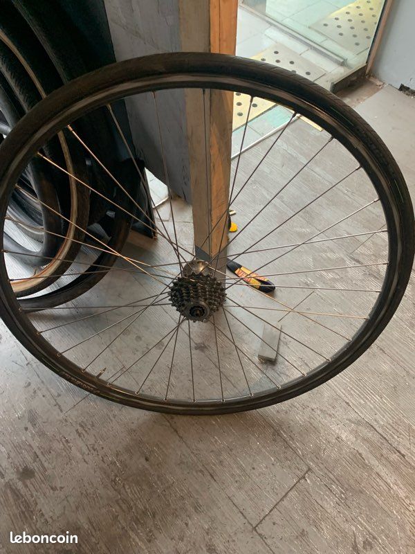 Moyeu arrière Campagnolo Veloce - 130 mm - 36 rayons