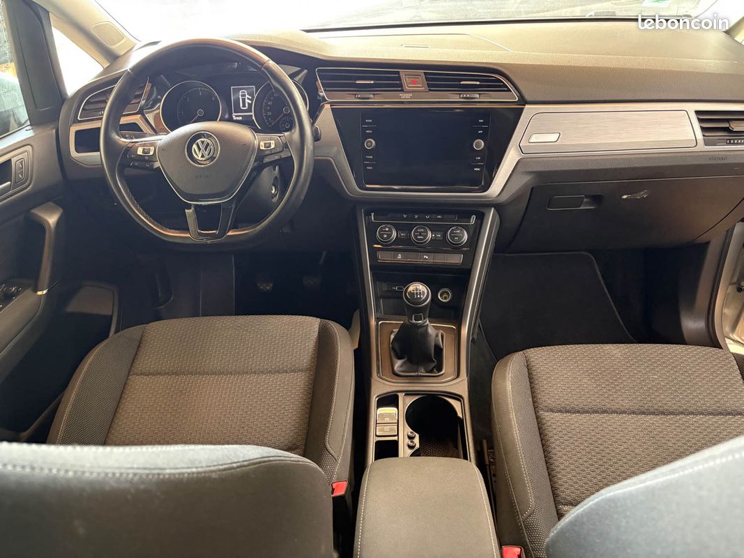 Volkswagen touran (image 7)
