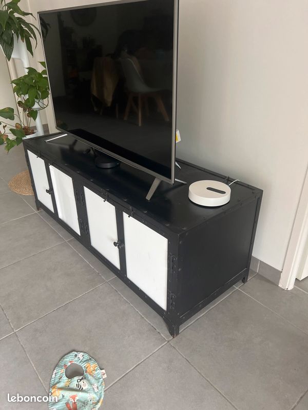 Mueble TV (image 2)