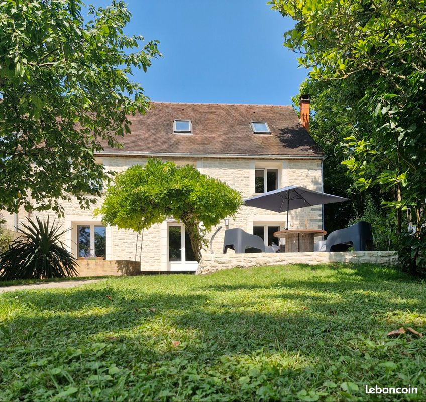 Maison 4 pièces 160 m² · à Égriselles-le-Bocage · 160 m² · 259 000 €