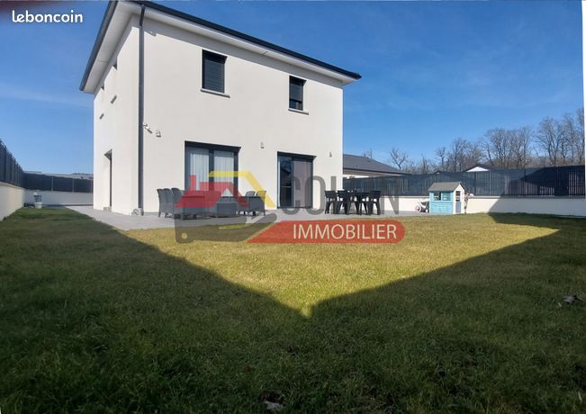 Pavillon 6 pièces 130 m²