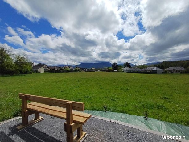 Terrain 800 m² Igon